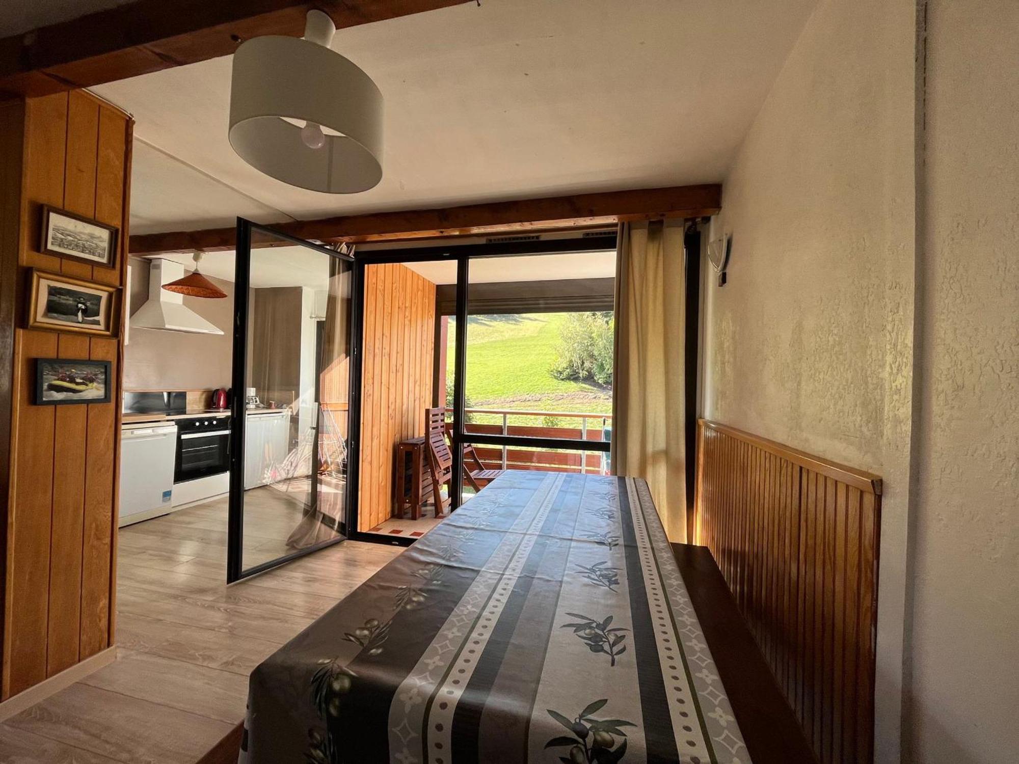 Appartement Enchastrayes, 2 pièces, 6 personnes - FR-1-165A-103 Extérieur photo